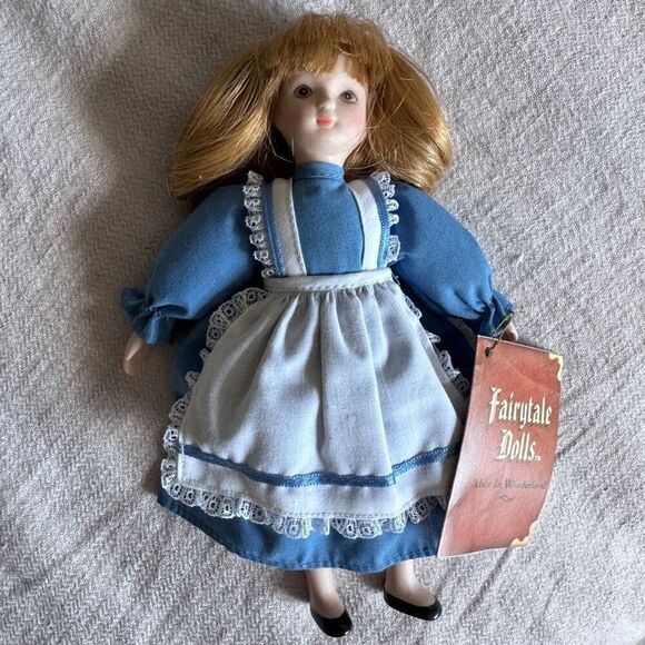 Vintage Russ Fairytale Doll Alice in Wonderland Porcelain Doll with Book - Picture 7 of 7